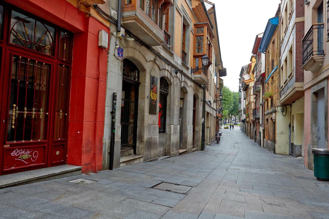 El ñeru * Oviedo